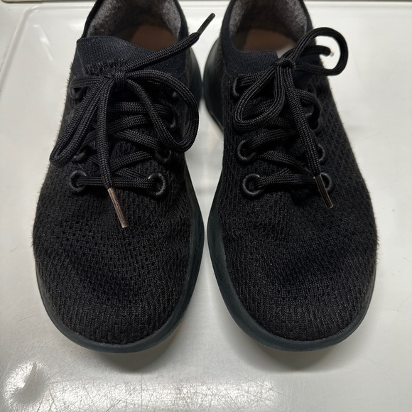 AllBirds - Obsidian Tree Breezer Runners - Size 8.5 - Picture 2 of 8